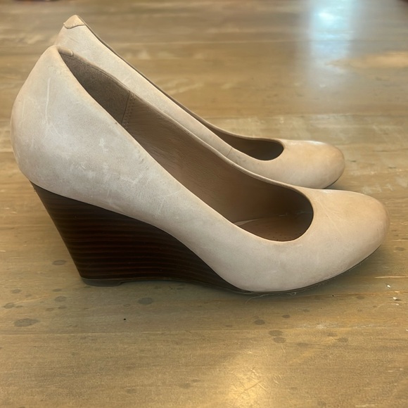 Clarks Artisan wedge heels - Picture 2 of 9